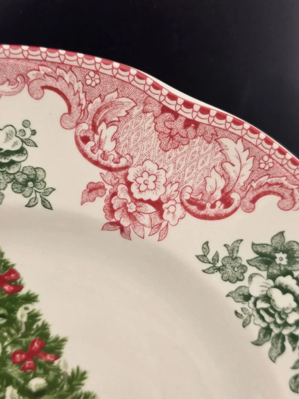 Johnson Brothers Old Britain Castles Pink Christmas 10.5